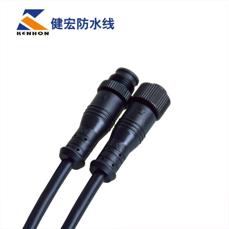連接器是所有防水連接器的始祖？