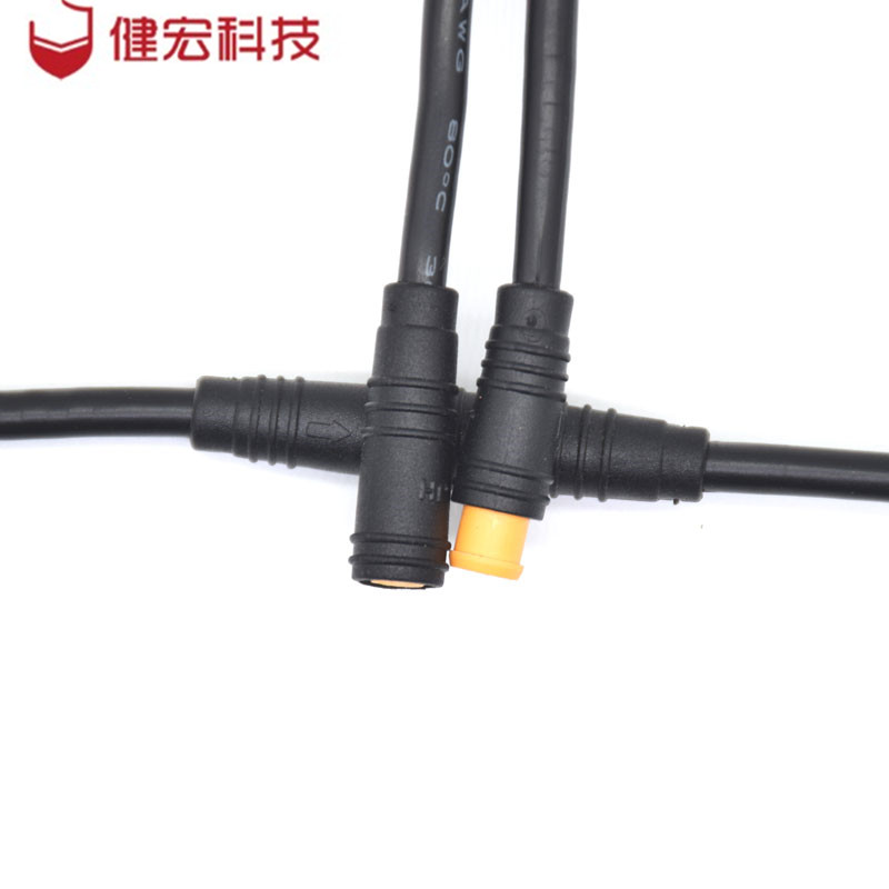 買(mǎi)防水連接器的一些注意事項(xiàng)