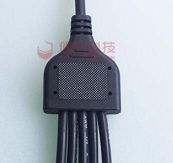 一拖五防水連接器